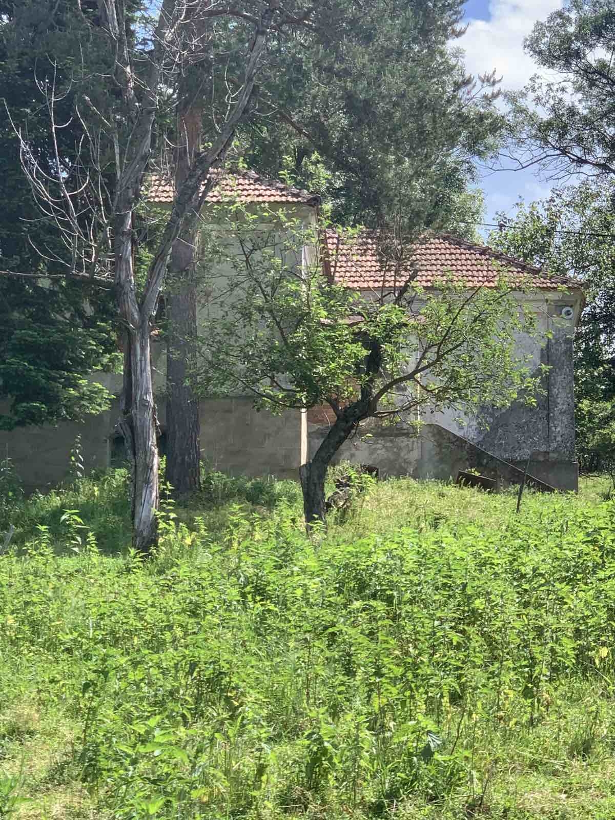 Prodajem dve kuce Pepeljevac-Lajkovac