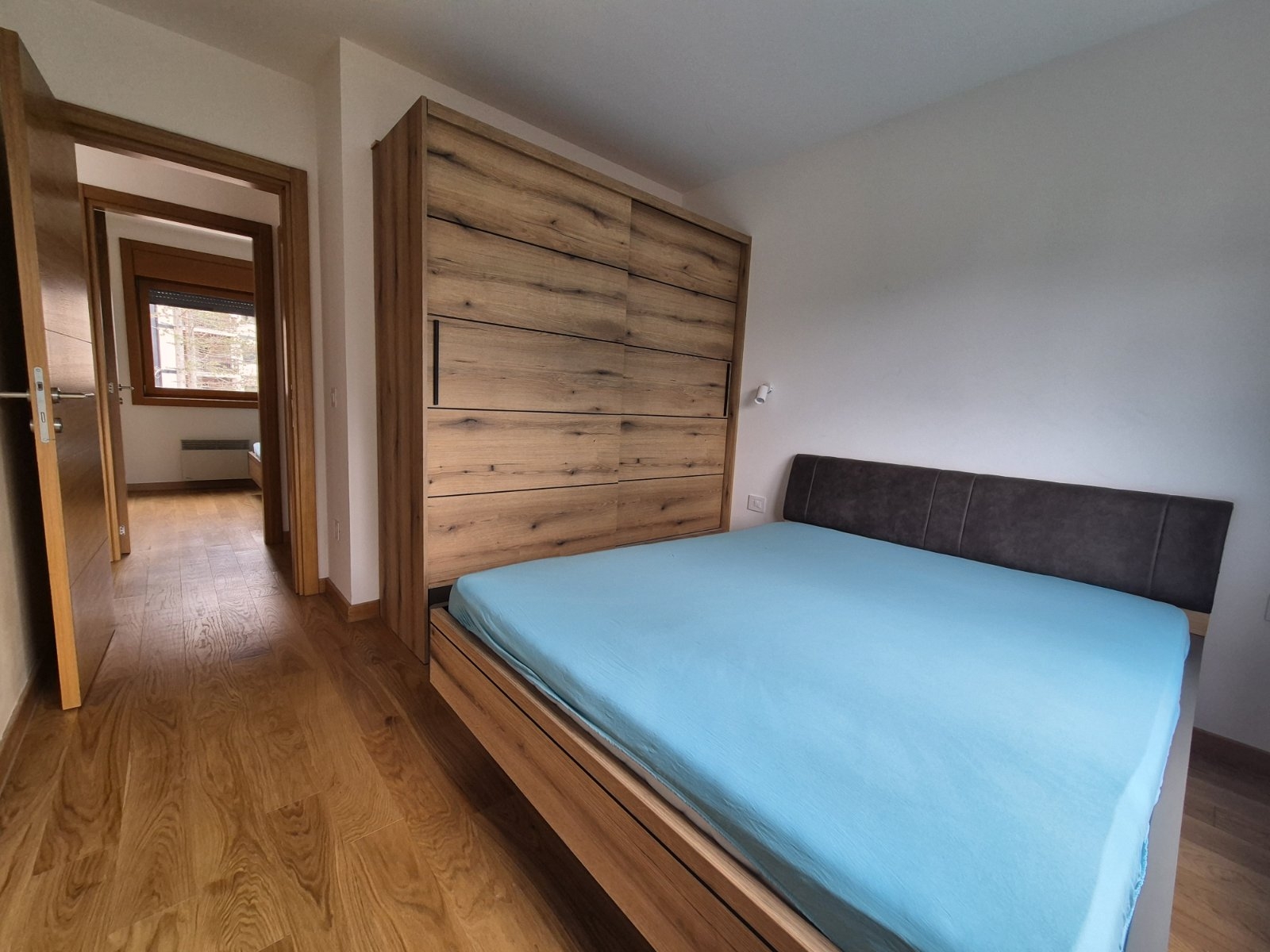 Stan na Zlatiboru , 50m od Mone ,  3.0 , parking
