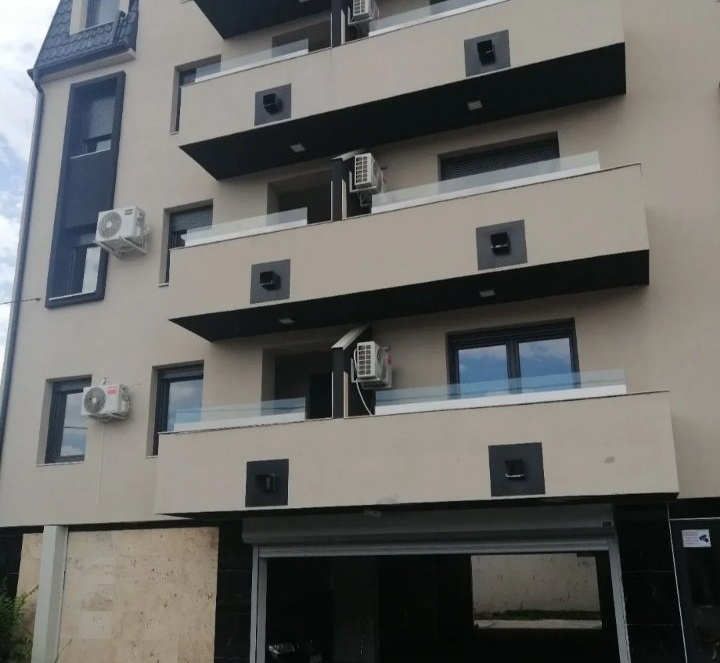 Prodajem stan u Pancevu 90m2