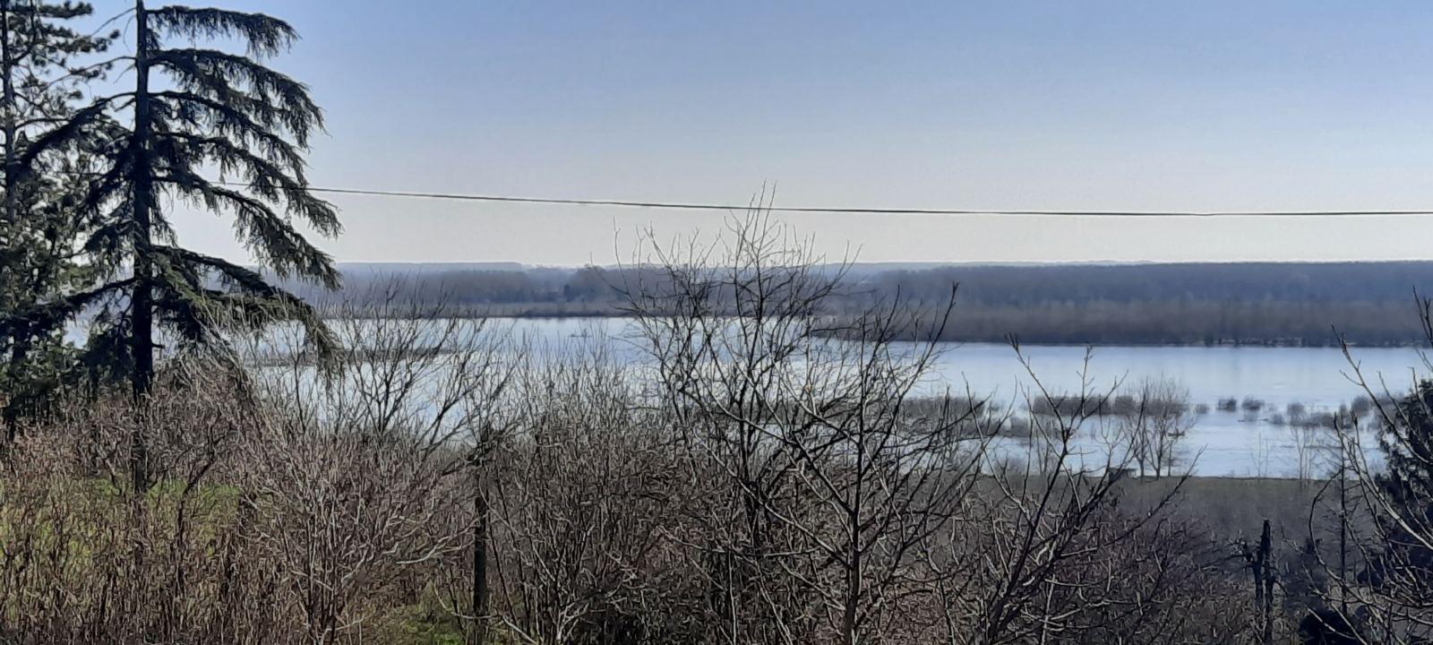 Plac sa pogledom na Dunav-Belegis