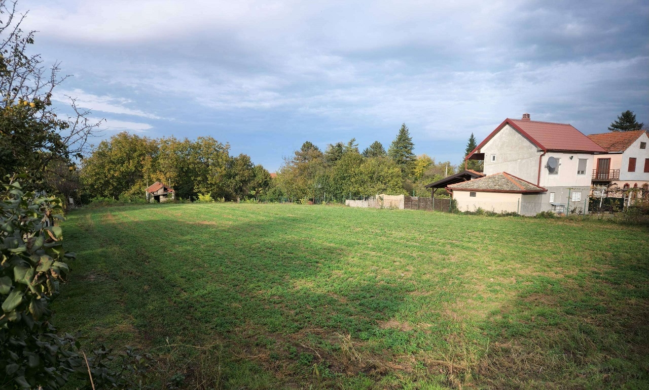 Beška-Kalakača,plac na prodaju