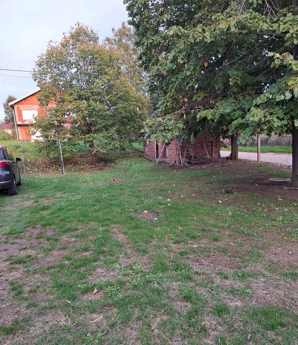 Prodajem kucu Đurinci-Sopot