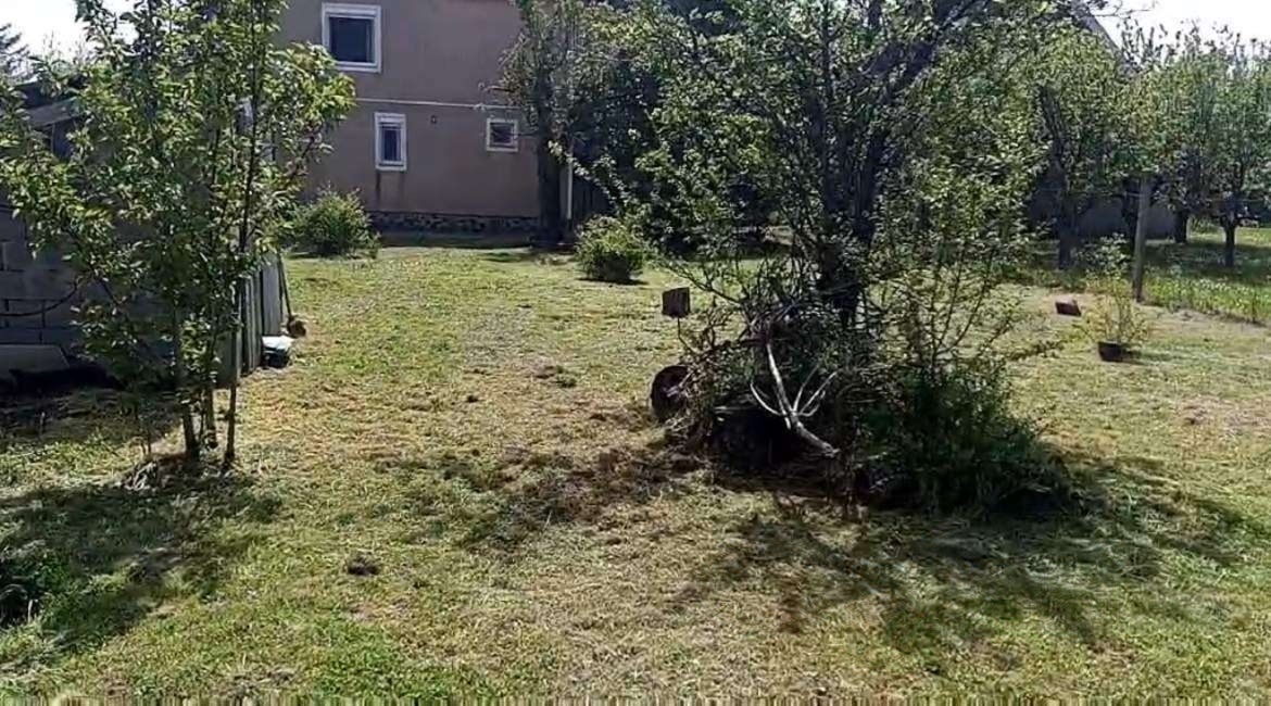 Kuca u vikend naselju Cortanovci