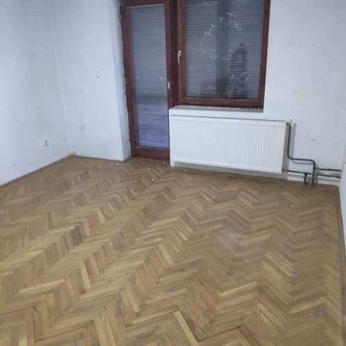 Prodaje se porodicna kuca u Apatinu