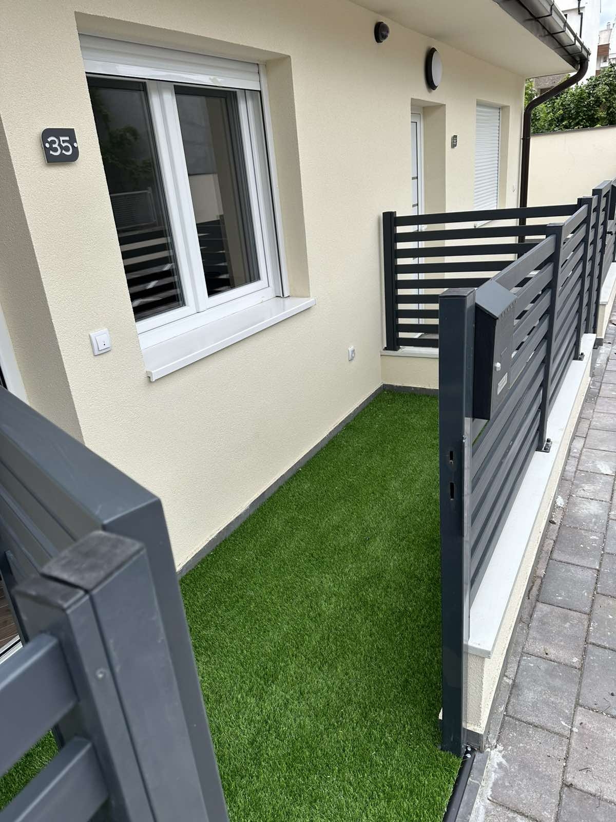 Prodajem nov uknjizen stan na Novoj Detelinari Prodajem nov uknjizen stan na Novoj Detelinari