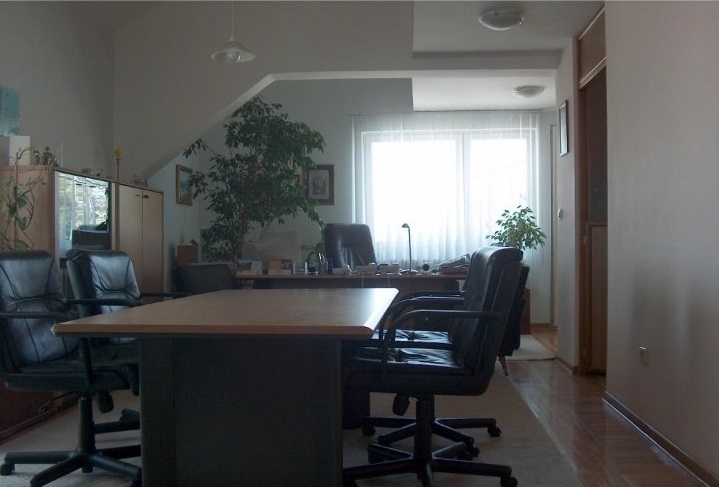 Izdajemo magacine u Beogradu-Cukarica Izdajemo magacine u Beogradu-Cukarica