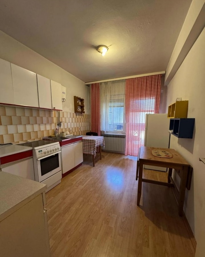 Prodaje se prelep stan u Knjaževcu Prodaje se prelep stan u Knjaževcu