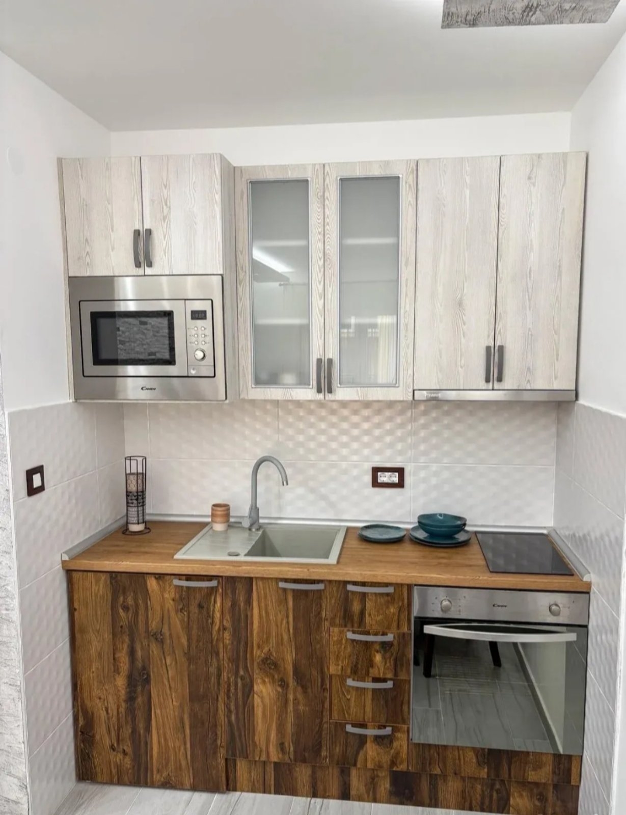 Prodajem luksuzan stan u Banji Koviljaci Prodajem luksuzan stan u Banji Koviljaci