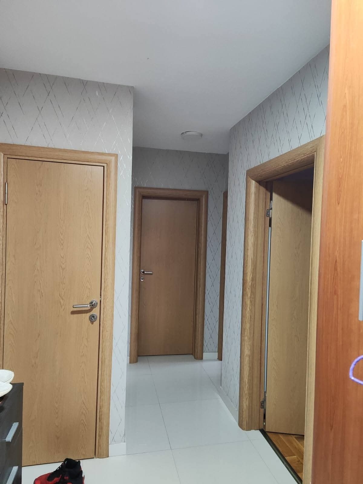 Prodajem stan u Velikom Gradistu