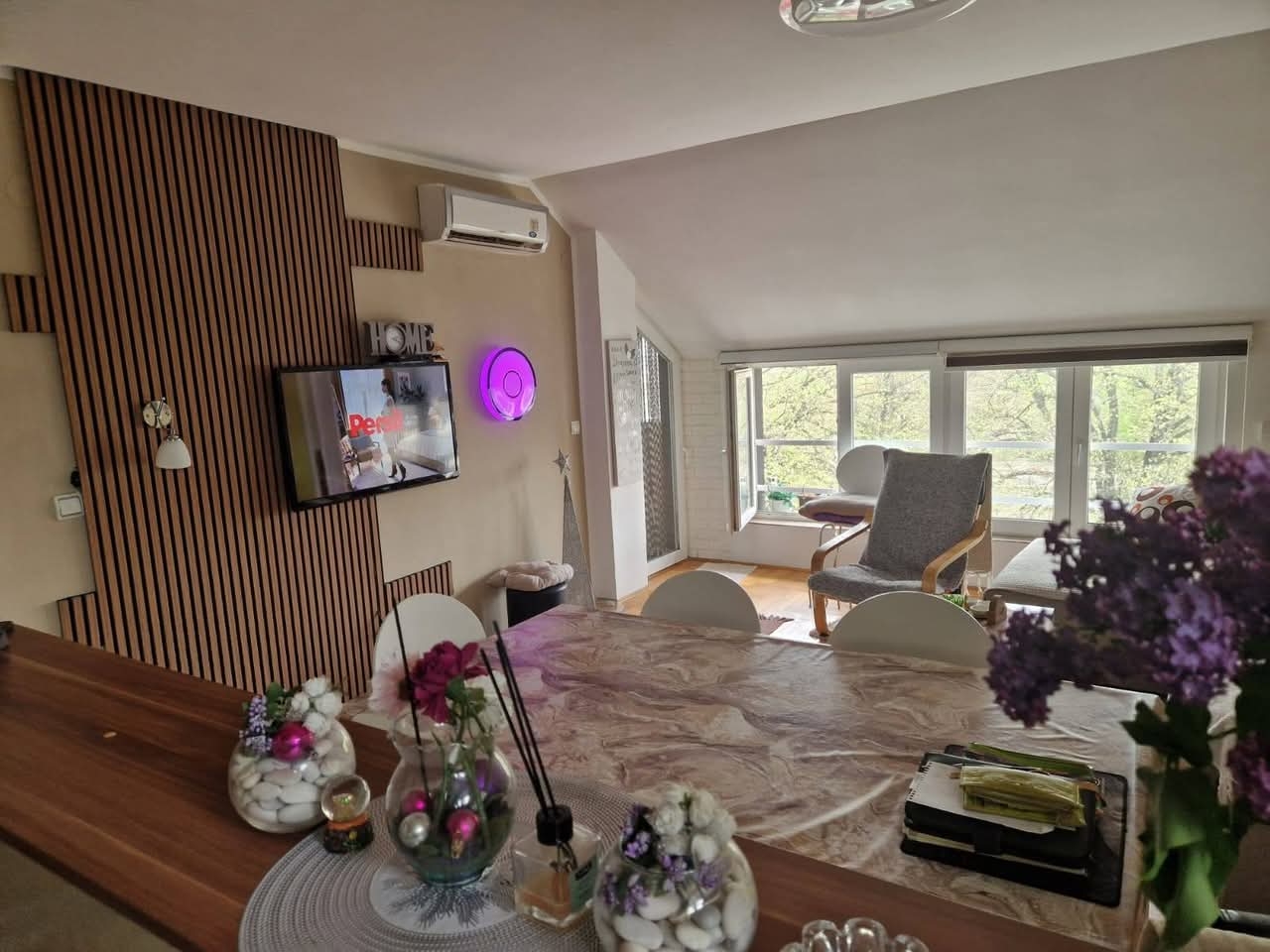 Prodajem stan u Velikom Gradistu