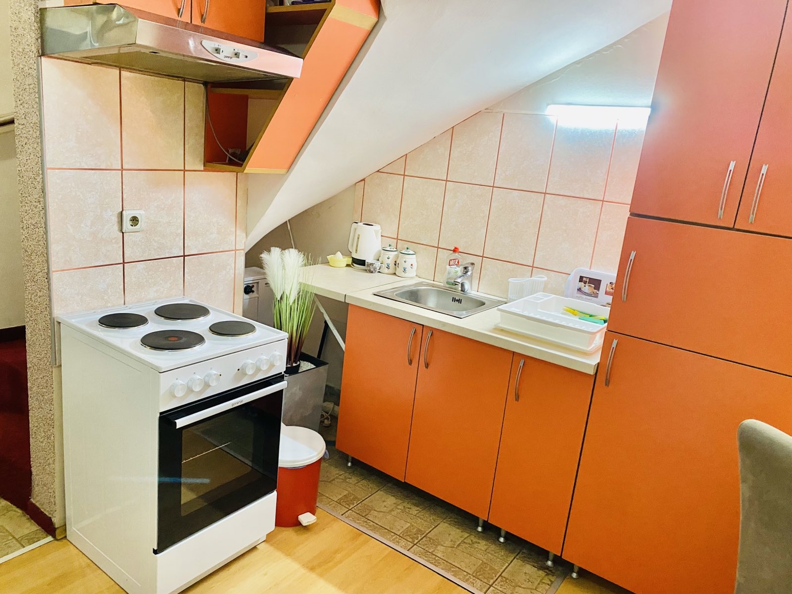 Prodajem apartman na Divcibarama