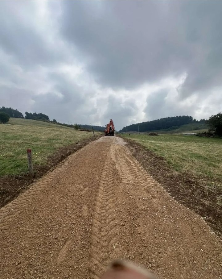 Prodajem placeve Krupanj-Kržava