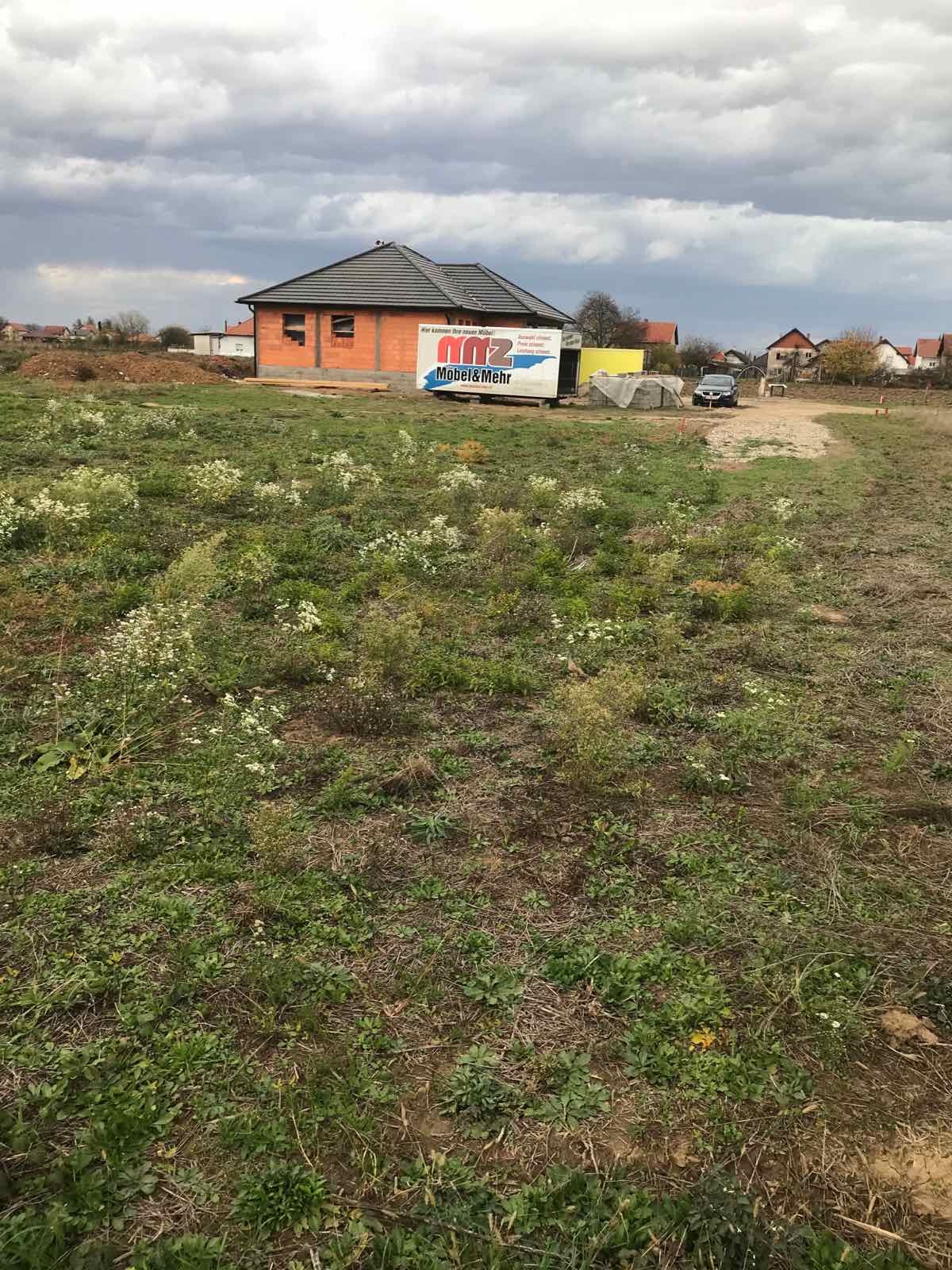 Prodajem plac u Loznici