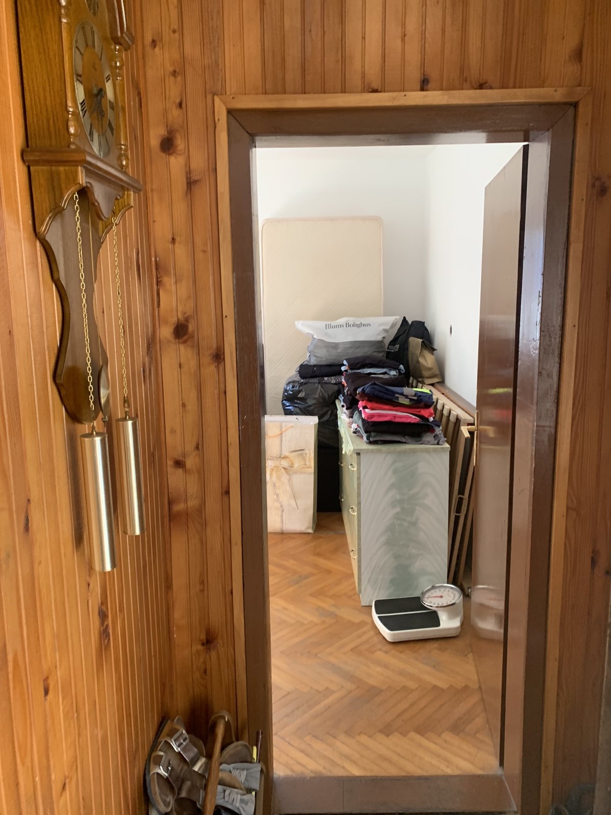 Prodajem kucu u Trbušnici-Lazarevac