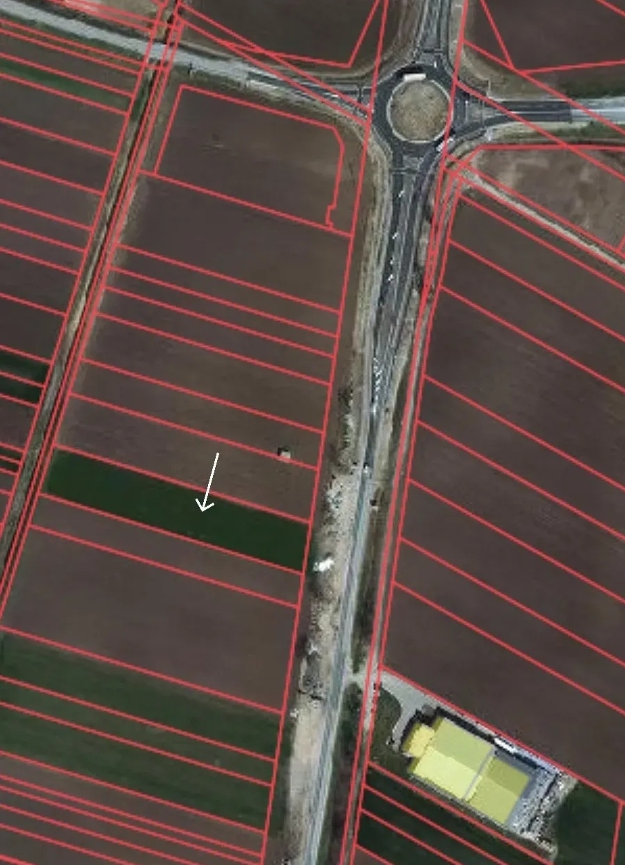 Na prodaju gradj. zemljiste-Sremska Mitrovica