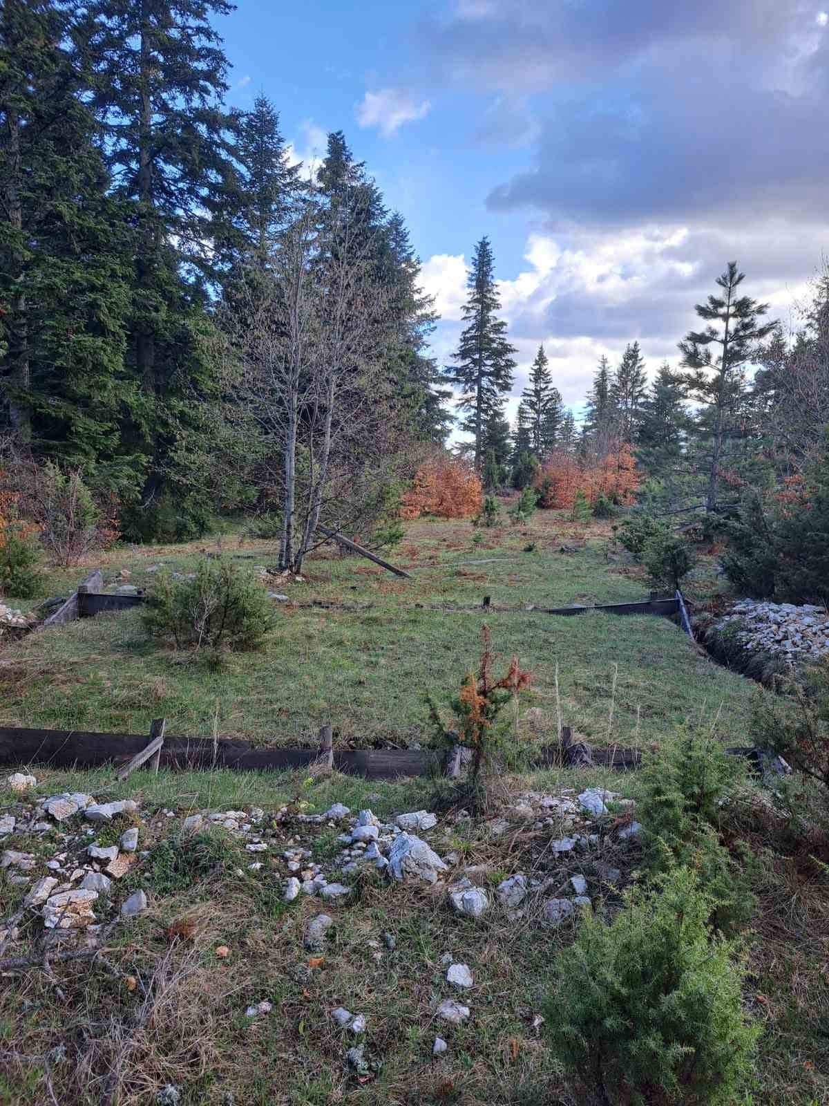 Plac Zlatibor selo Stublo