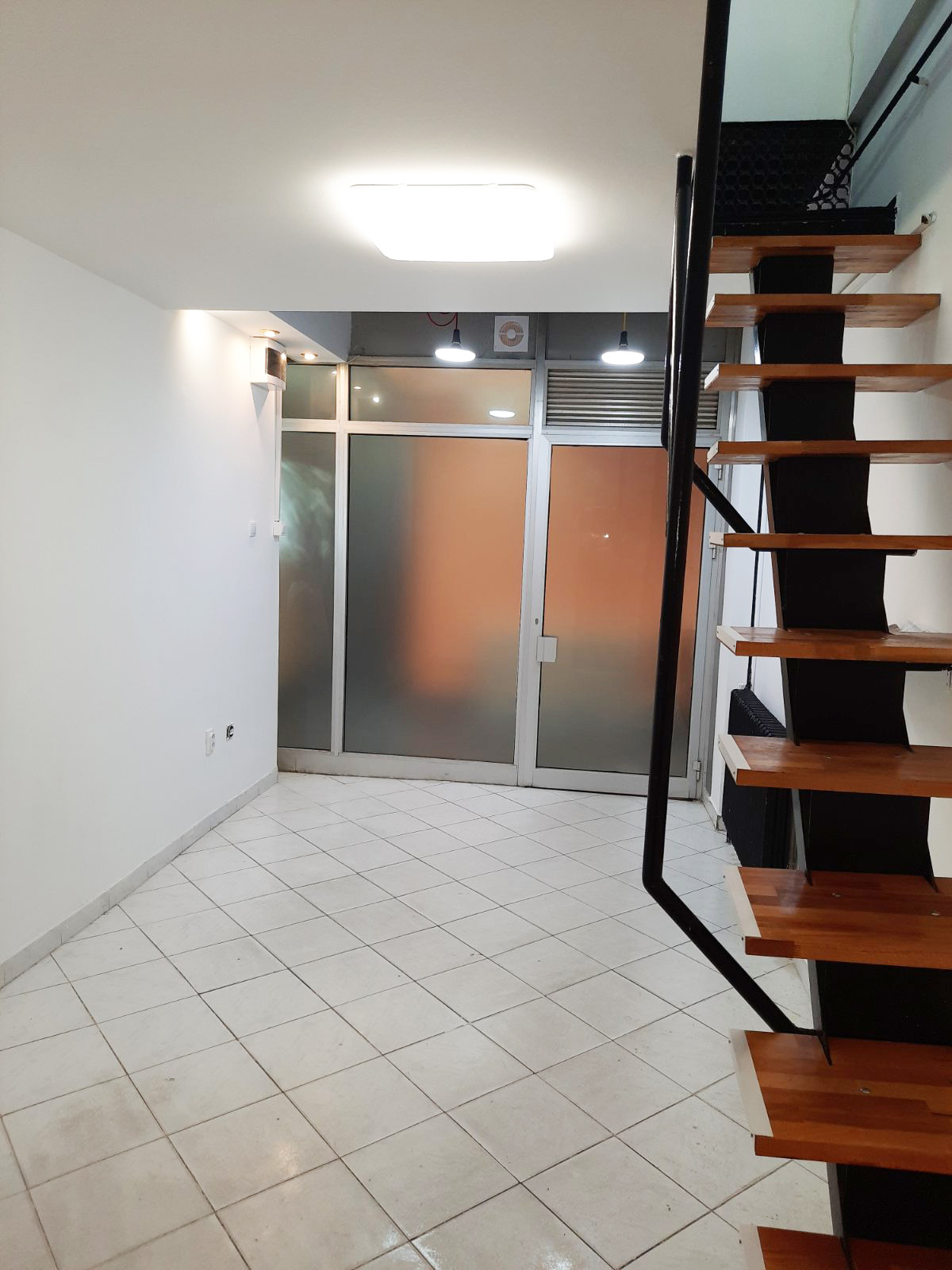 Banovo brdo, TC City hall, lokal 23 m2