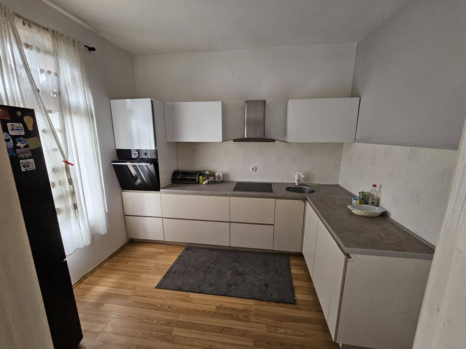 Prodaju se dve kuce na placu u Bačkoj Topoli