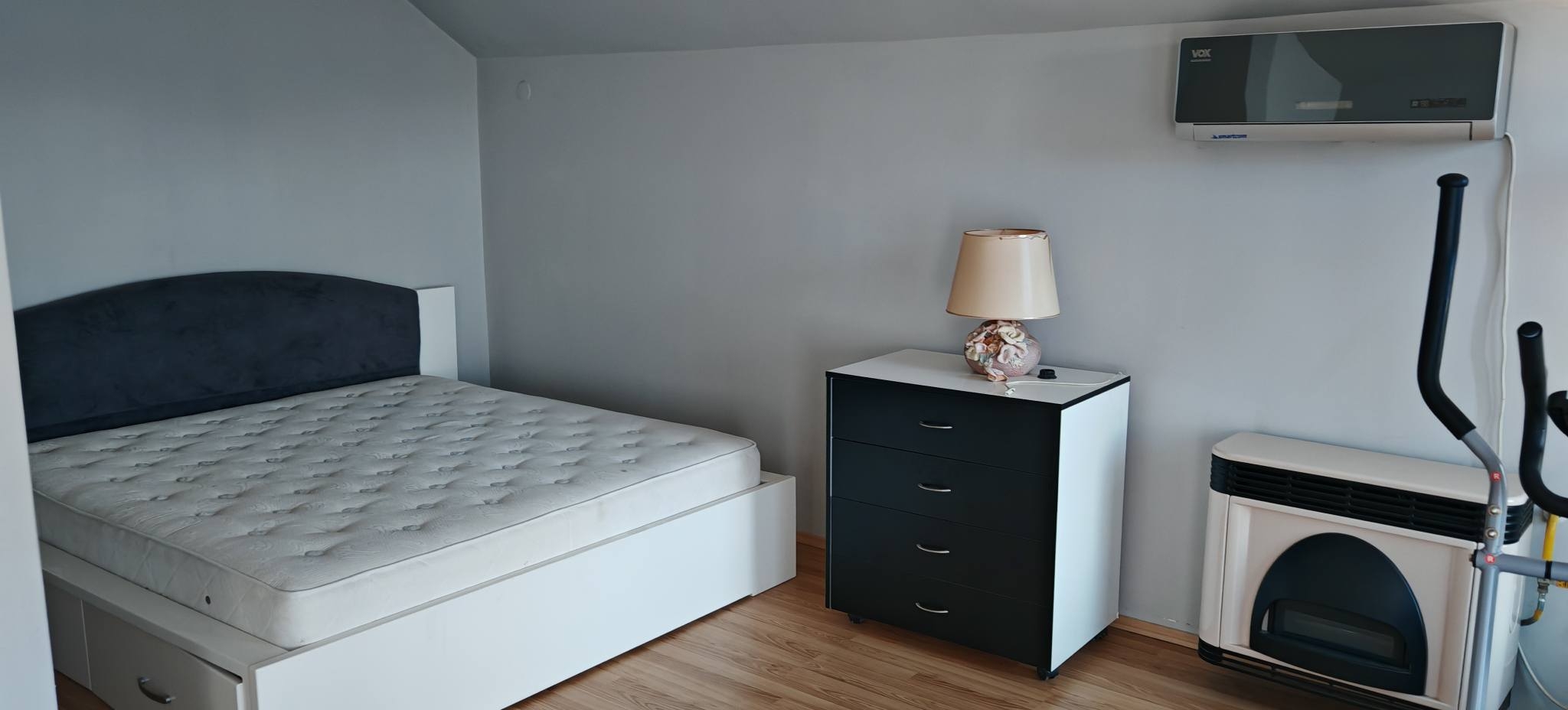 Prodaju se dve kuce na placu u Bačkoj Topoli