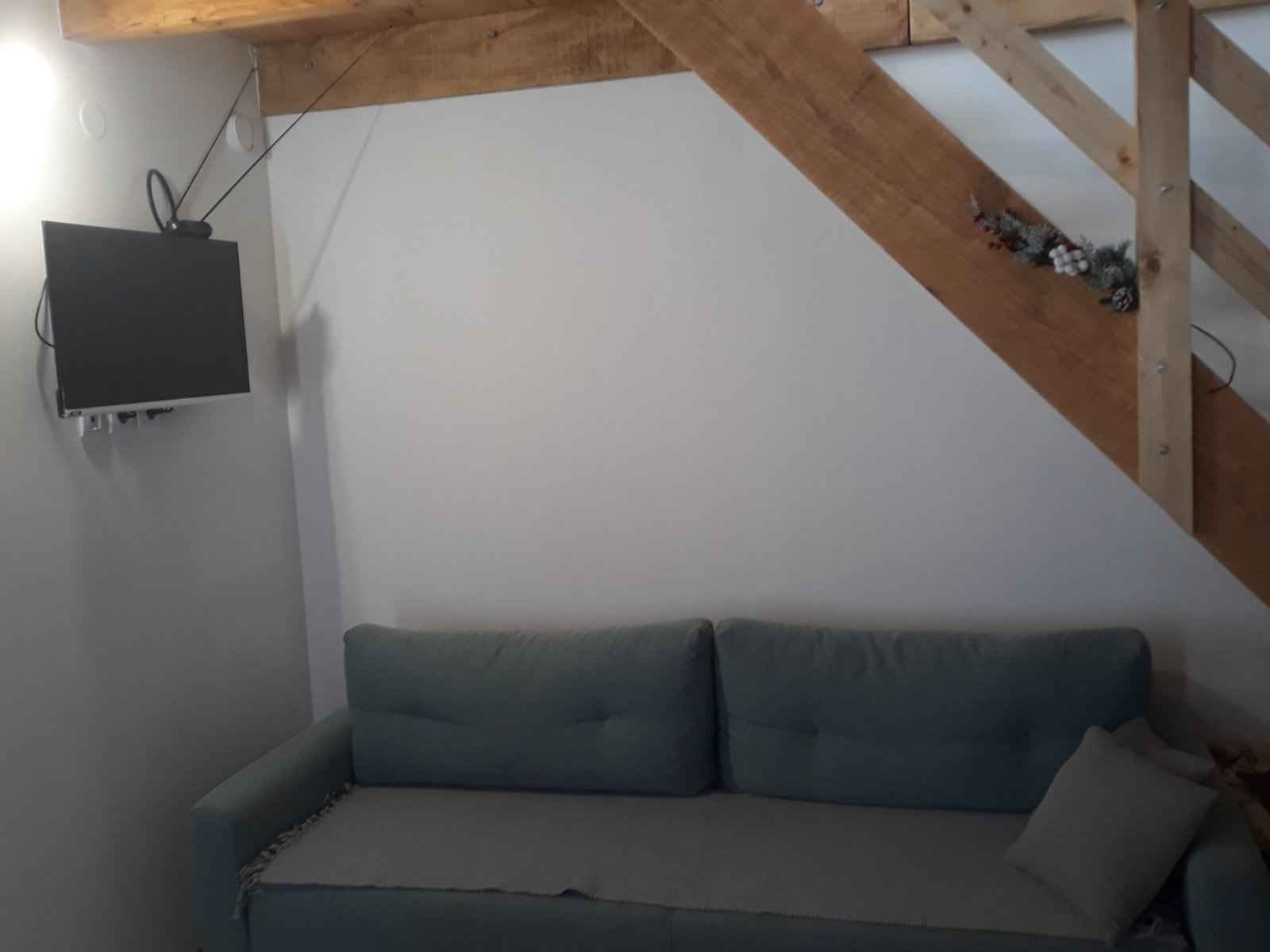 Prodajem vikendicu Divcibare-Tometino Polje