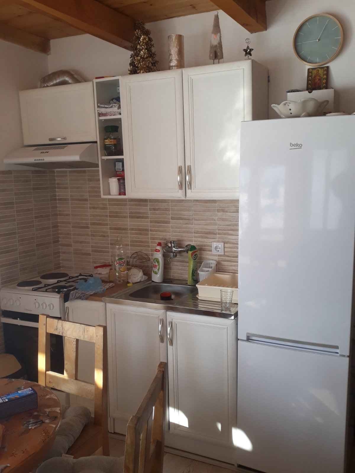 Prodajem vikendicu Divcibare-Tometino Polje