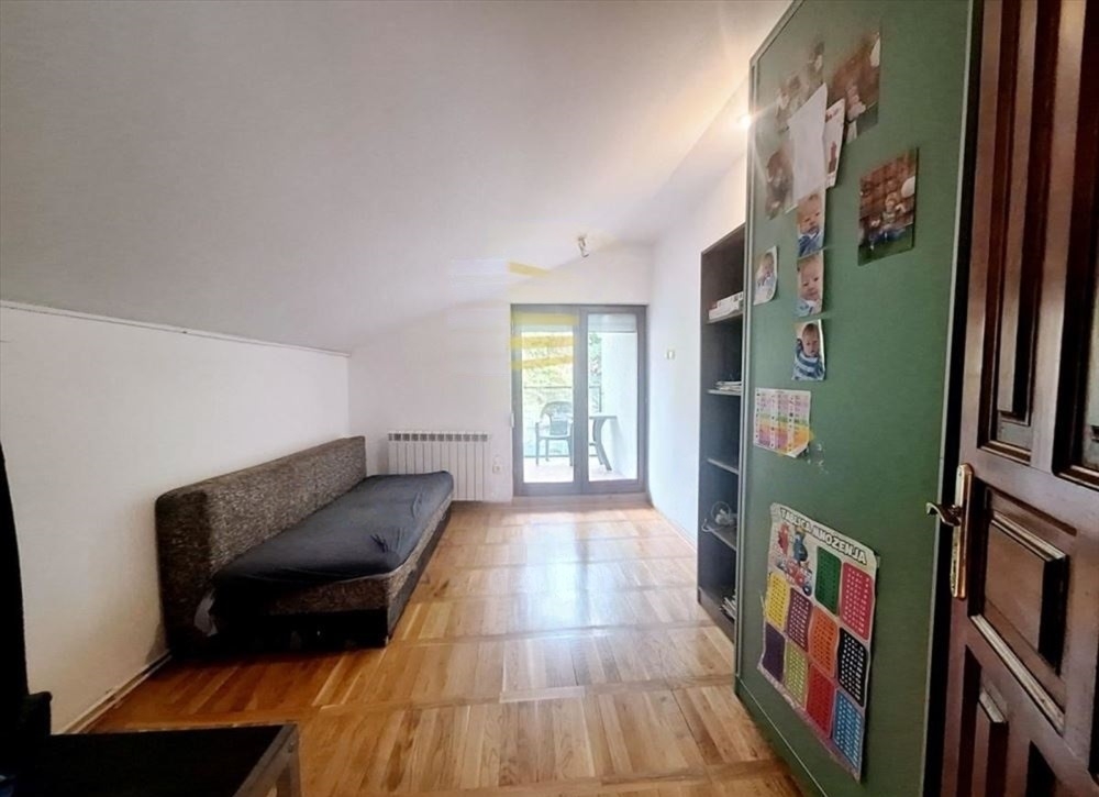 Kuca na prodaju Zvezdara-Uciteljsko Naselje