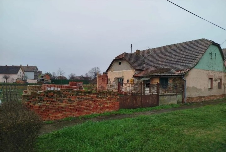 Kuca za renoviranje Lazarevo-Zrenjanin