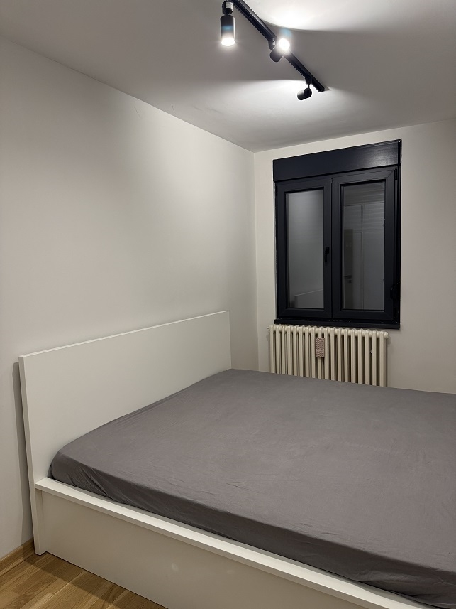 Izdaje se izuzetan,spojeni stan 2u1 90m2 