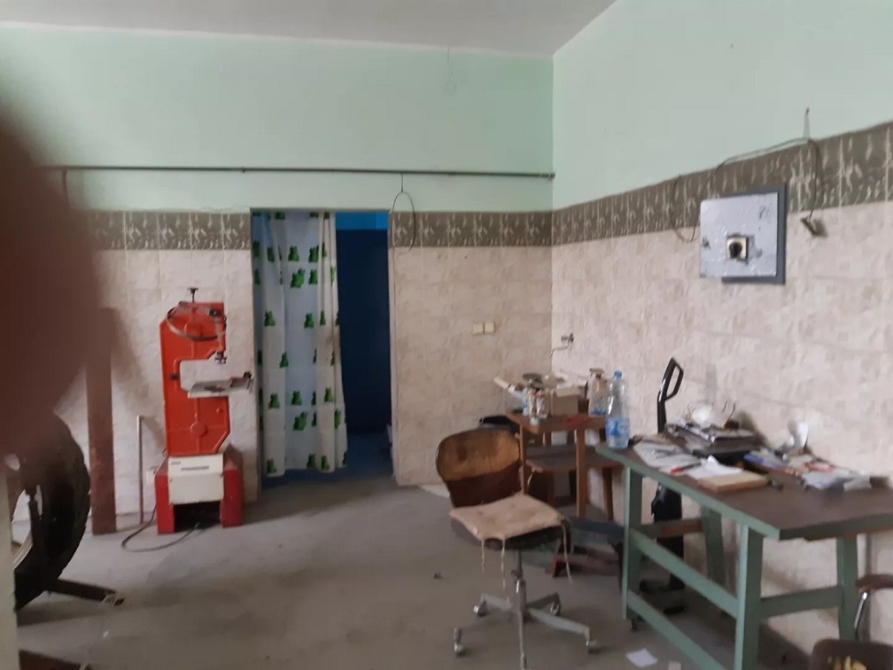 Prodajem proizvodno-stambeni prostor 