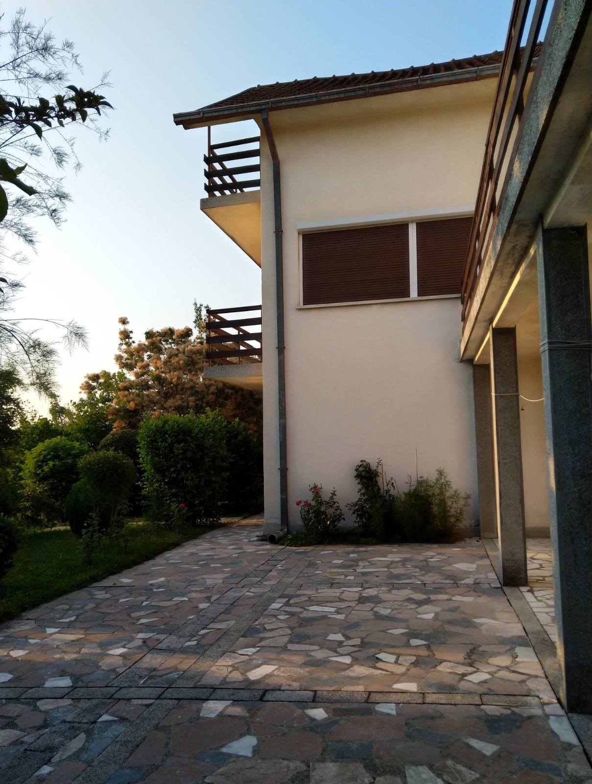 Prodajem kucu u Vrnjackoj Banji 360m2