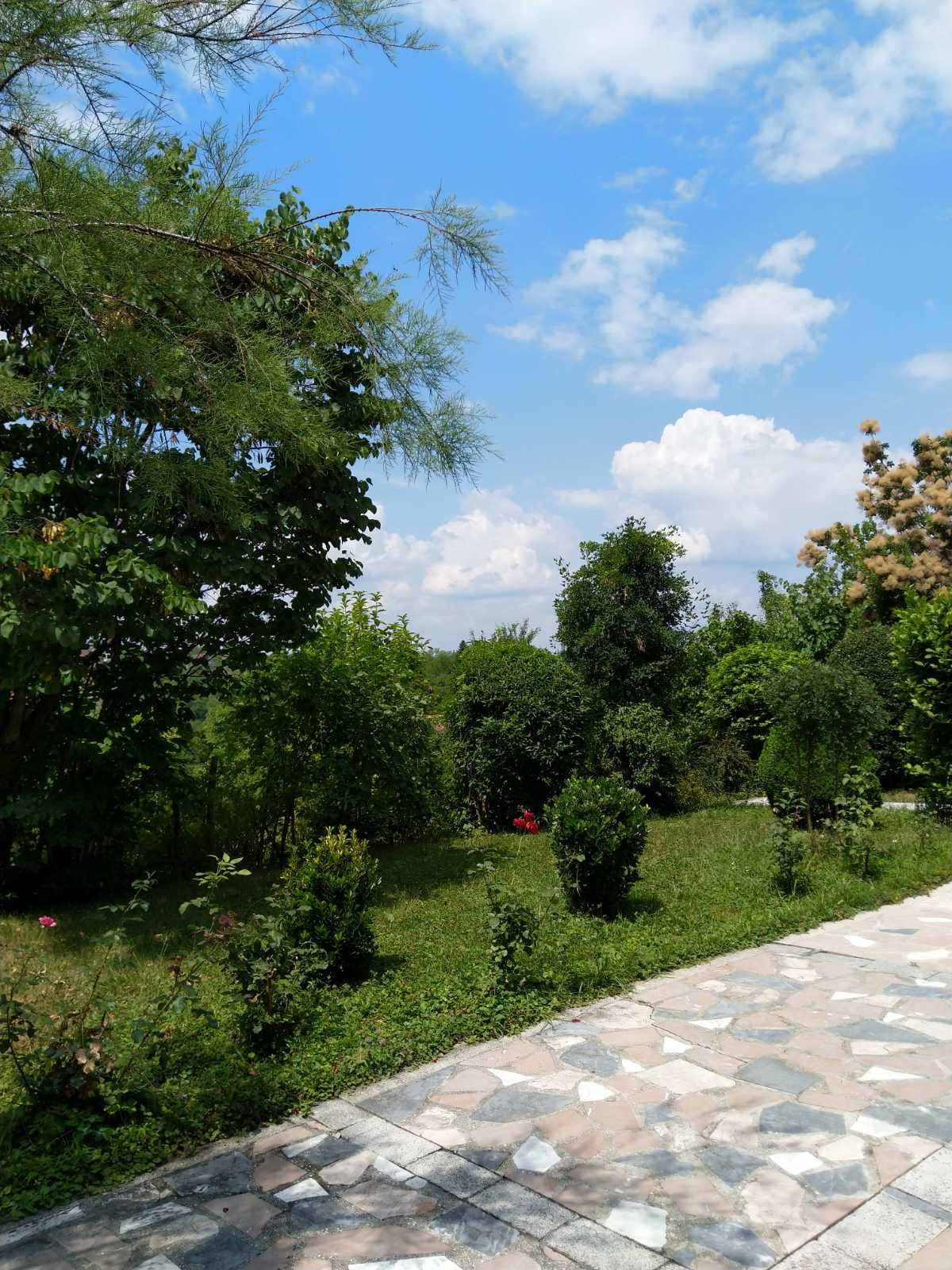 Prodajem kucu u Vrnjackoj Banji 360m2