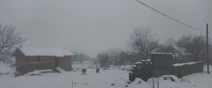 Plac sa kucom Beograd-Borca