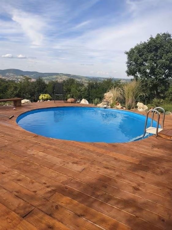 Etno selo na 2.2ha sa kucom,vajatima i bazenom