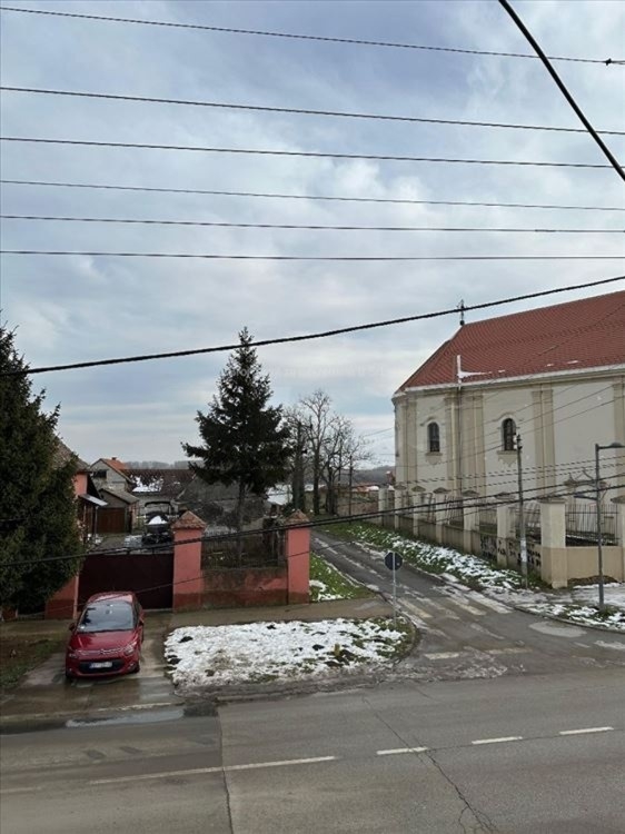 Kuca u samom centru Starih Banovaca