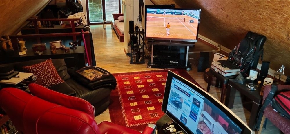 Centar Zemuna kuca sa dva stana-retko u ponudi