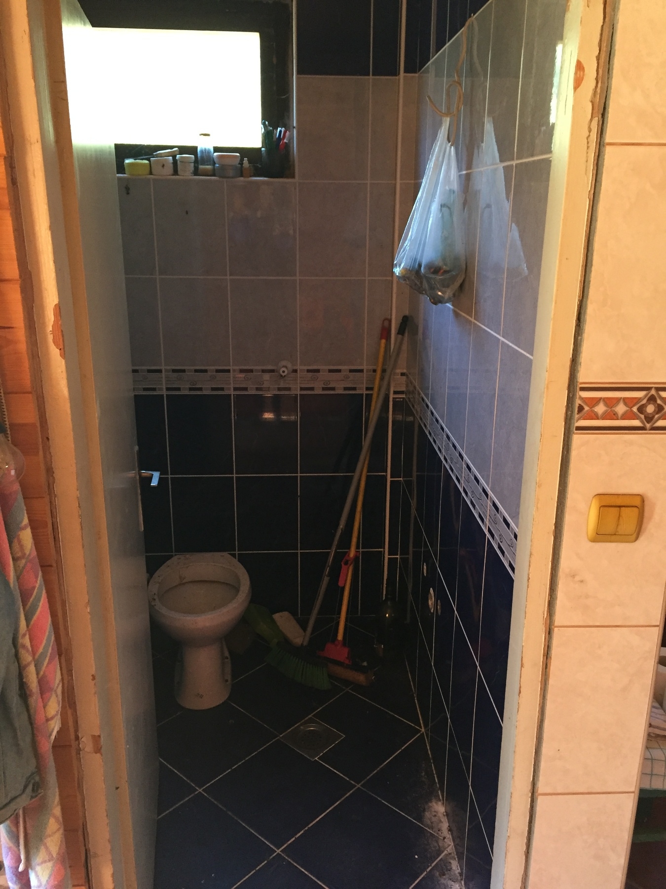 Prodajem vikendicu na Jelovoj Gori-Uzice