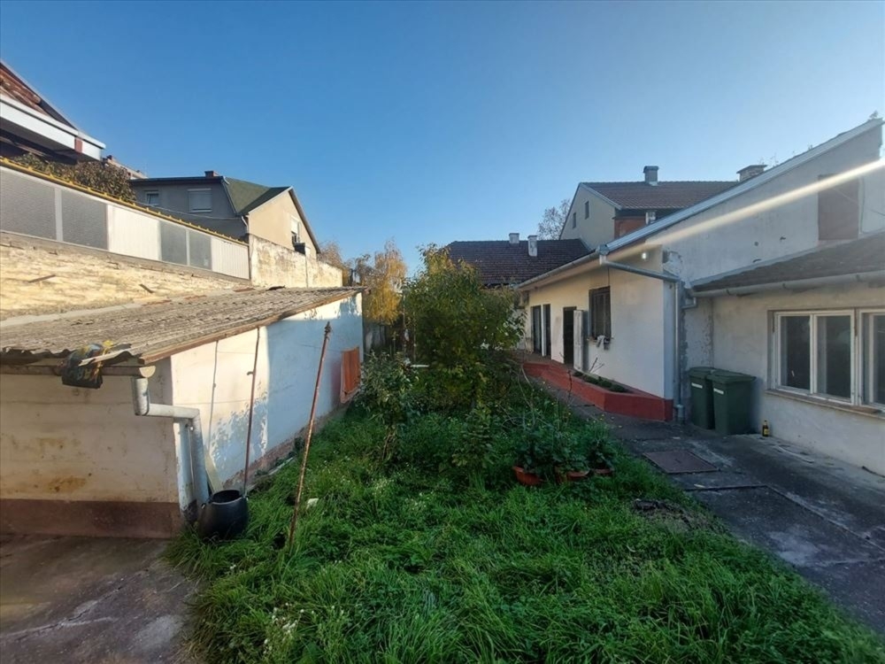 Kuca na prodaju Novi Sad-Detelinara