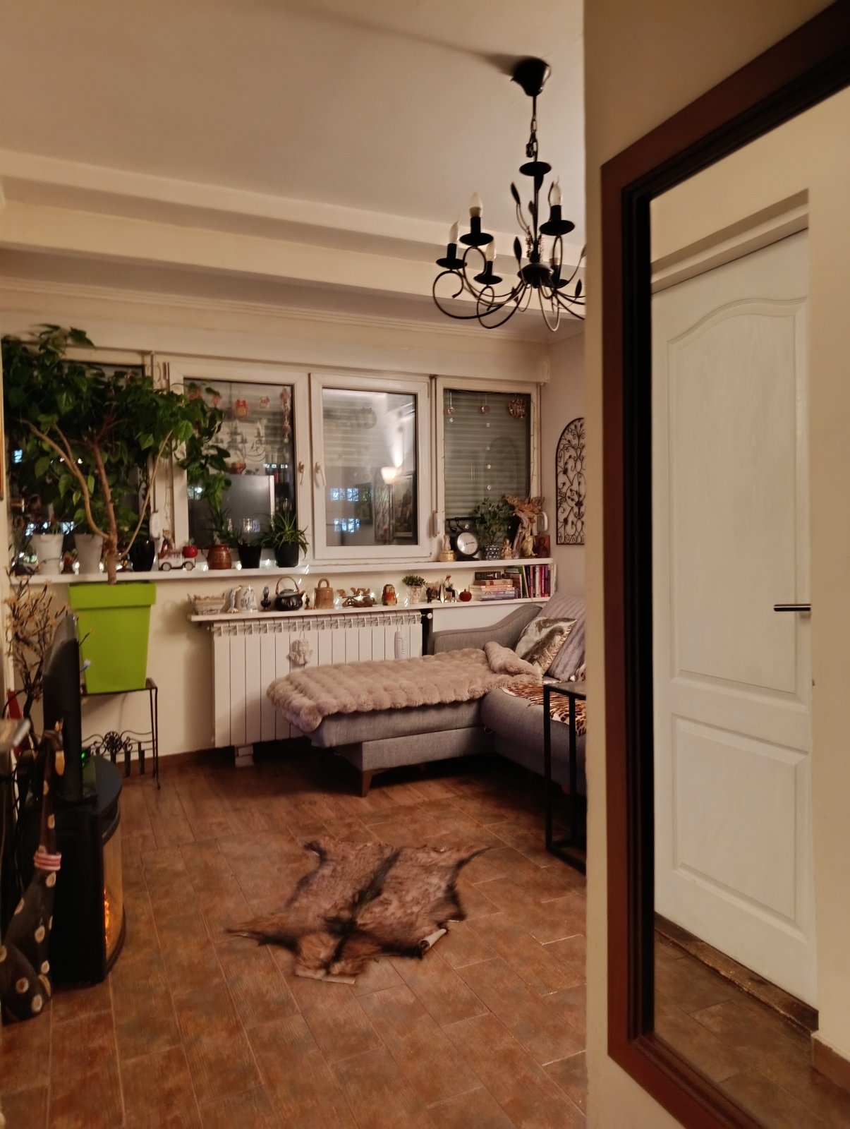 Funkcionalan 2.5 soban, Fontana