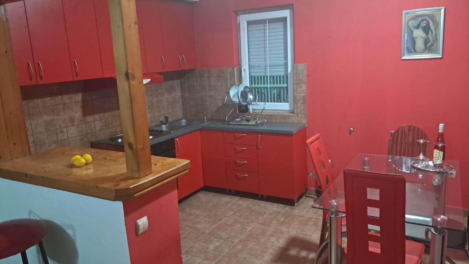 Prodajem kucu u Zemunu-Plavi Horizonti