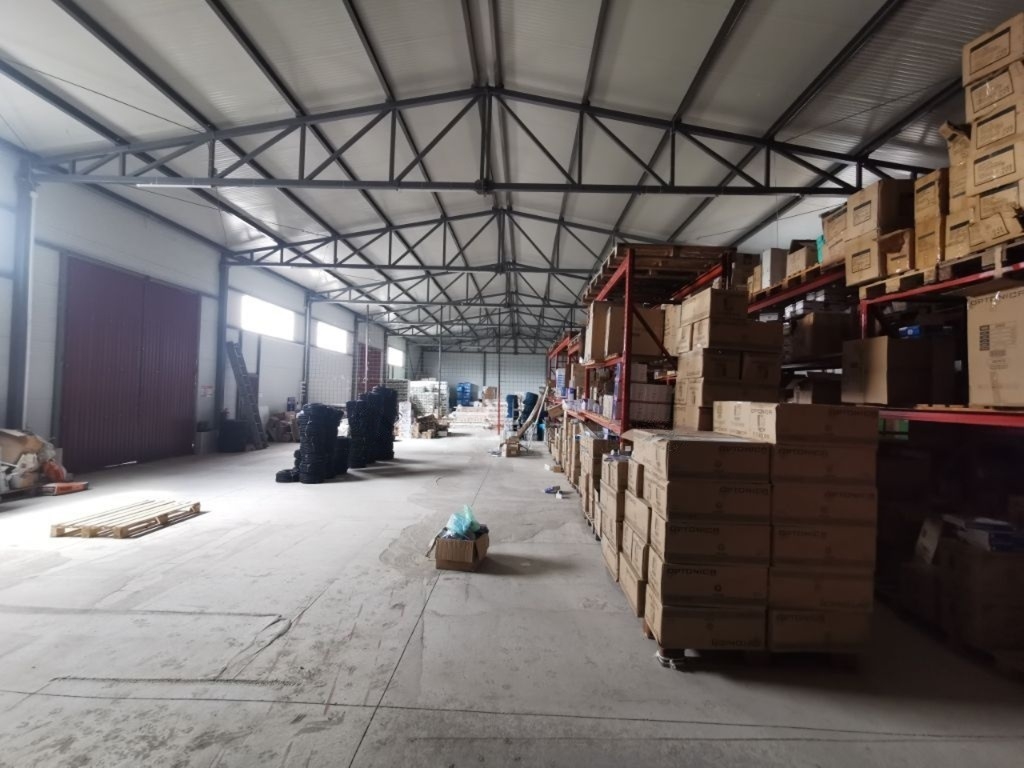 Poslovni prostor u Pojatu