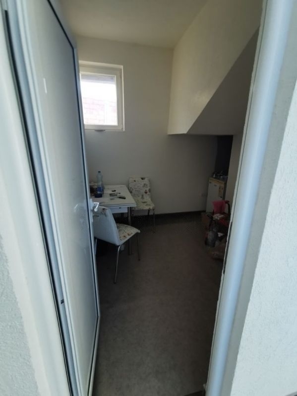 Poslovni prostor u Pojatu