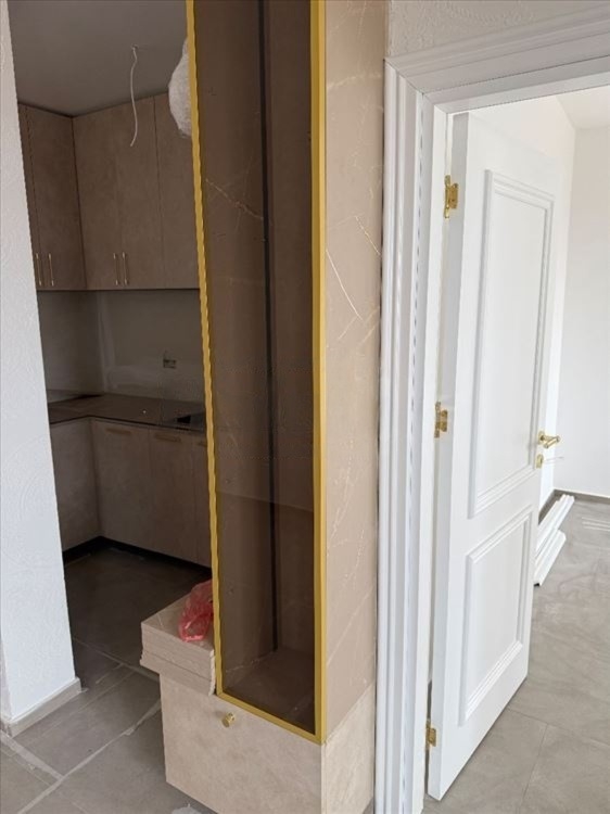 LUX stan sa pogledom na Dunav-Novi Banovci