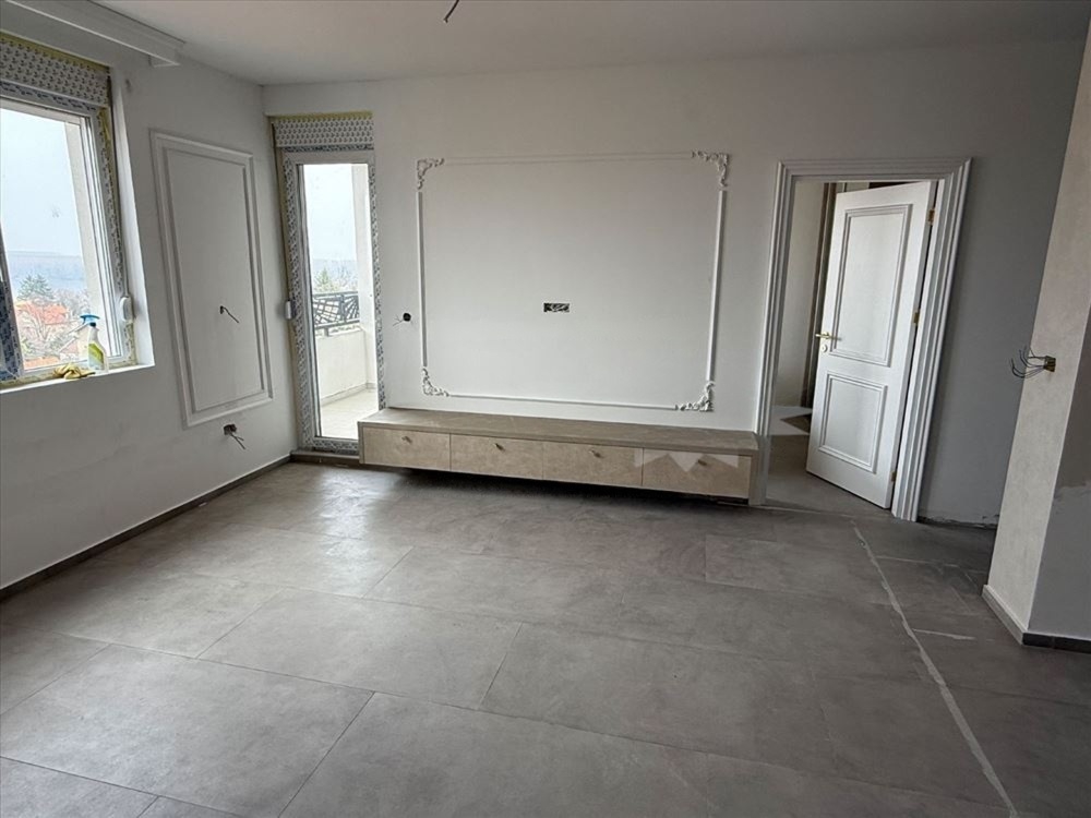 LUX stan sa pogledom na Dunav-Novi Banovci