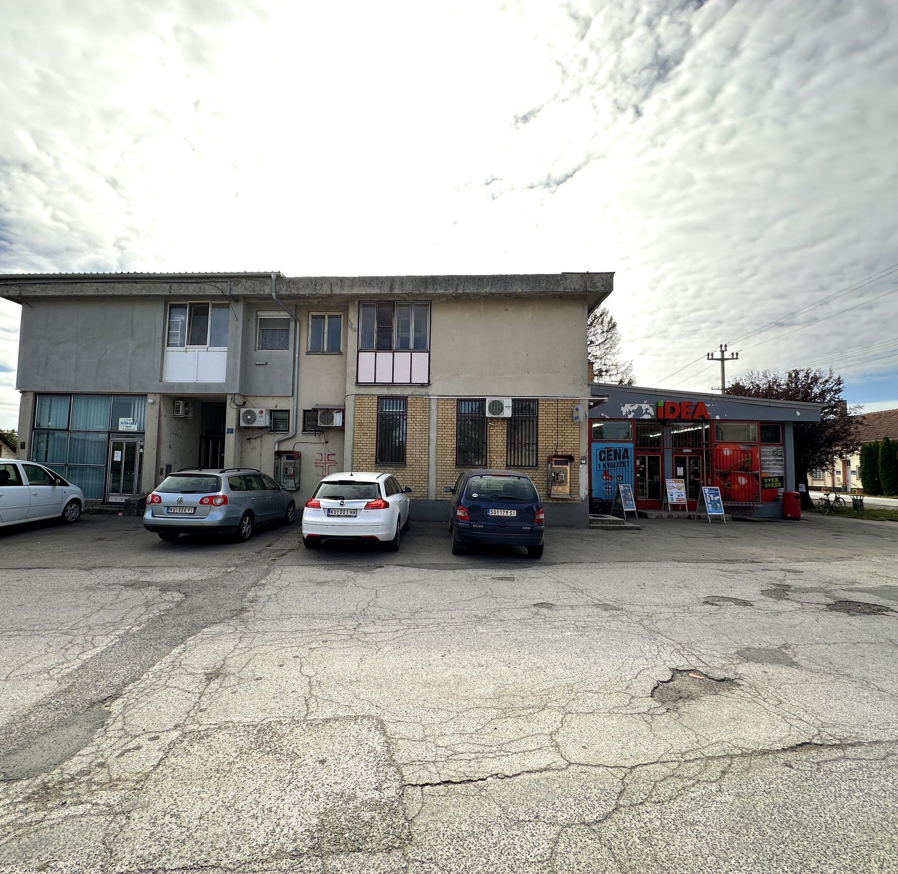 Poslovni prostor 42m2,Lipar-Kula