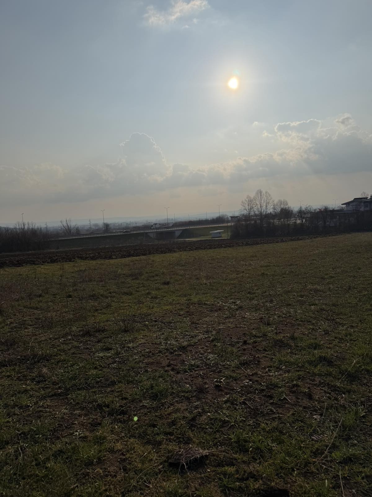 Prodajem gradjevinsko zemljiste-Pojate