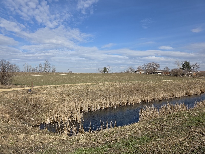 Zemljište na prodaju/zakup - Plac na Dunavu