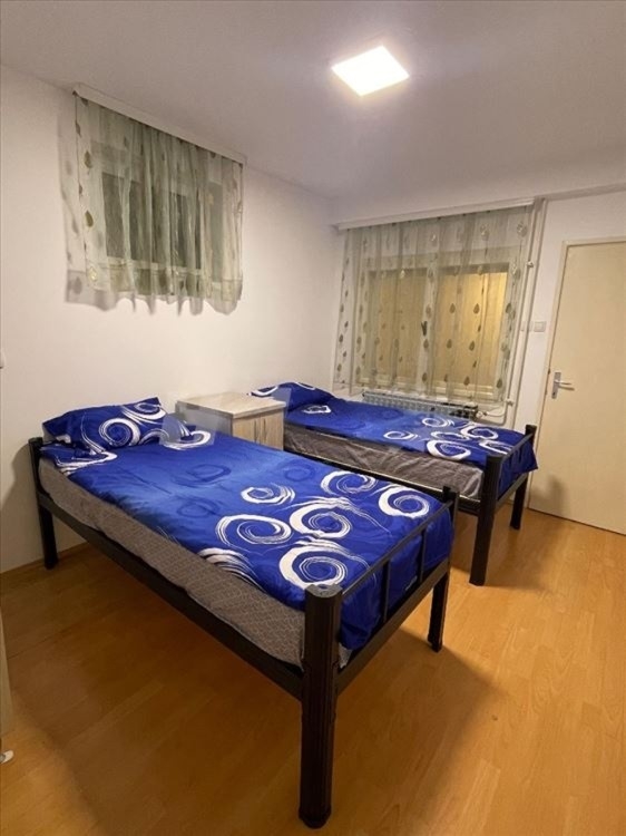 LUX smestaj za radnike-centar Batajnice