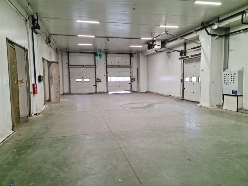 Hlađeni skladišni prostor +4C i suvo skladište