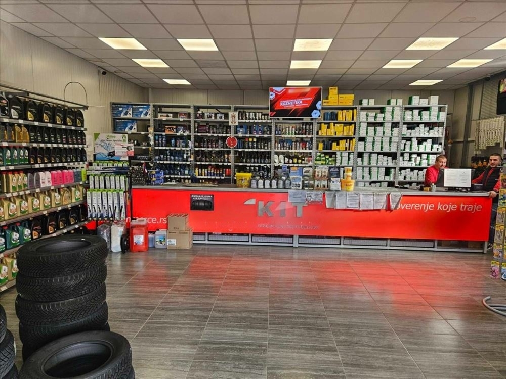 Izdaje se lokal na bulevaru u Sremskoj Mitrovici