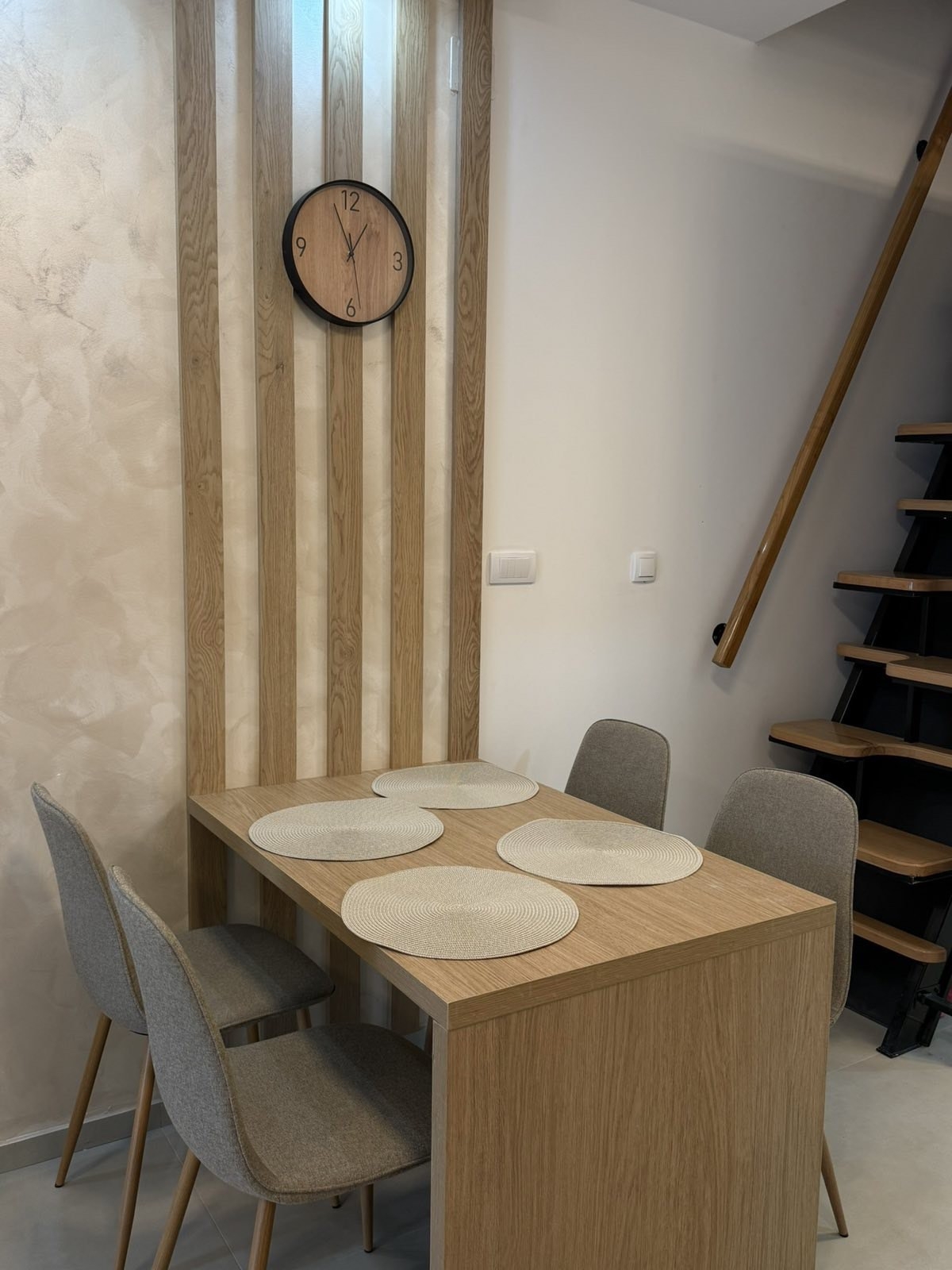 Prodajem duplex apartman na Divcibarama